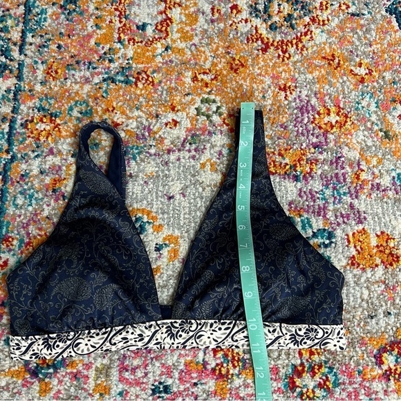 Athleta Aqualux batik Blue Bikini Top Small - Picture 9 of 12